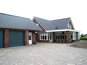 Peter Hurkmans Bouw, het bouw- en metselbedrijf voor het bouwen of verbouwen van uw vrijstaand huis (en twee-onder-een-kap huis of boerderij).